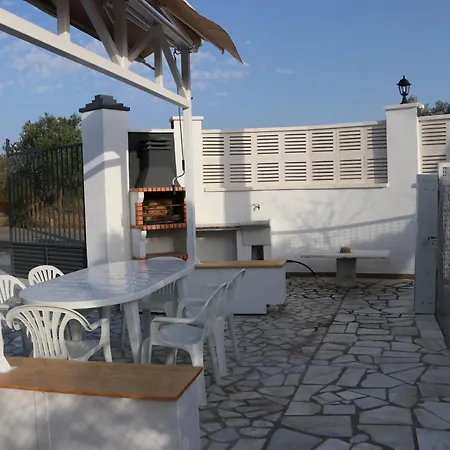 Calatrue -