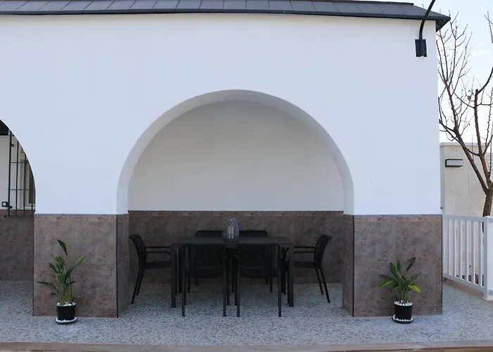 בית נופש Calatrue - *